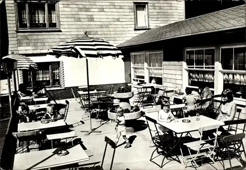 Ak Ilmenau in Thüringen, Gaststätte Waldschlösschen, Terrasse