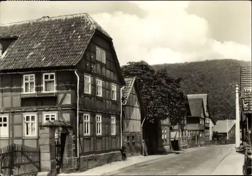 Ak Dorndorf an der Werra Rhön Thüringen, Straße, Fachwerkhäuser