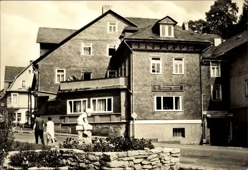 Ak Lauscha Thüringen, FDGB Vertragshaus, HO Gaststätte Wilder Mann, Hüttenplatz