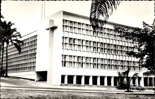 Ak Brazzaville Französisch Kongo, College der Schwestern St. Joseph de Cluny