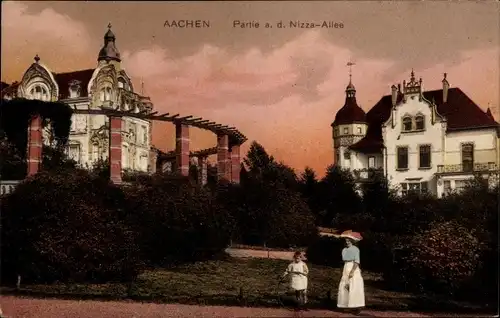 Ak Aachen, Nizza-Allee, Frau mit Hut, Kind