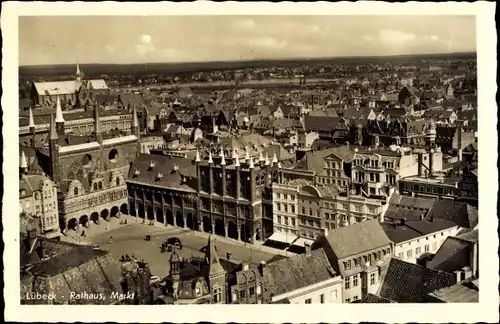 Ak Hansestadt Lübeck, Rathaus, Markt