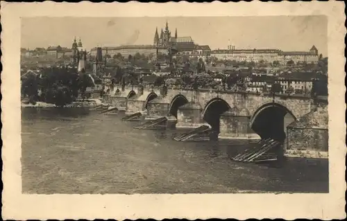 Ak Praha Prag Tschechien, Hradčany Hradschin, Karlsbrücke