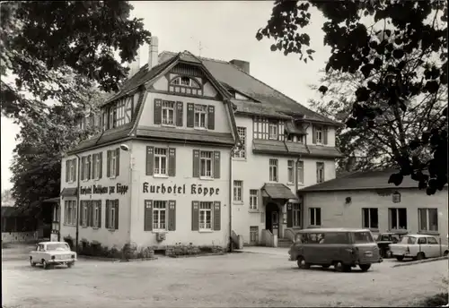 Ak Bad Klosterlausnitz in Thüringen, Kurhotel Köppe, Barkas, Trabant