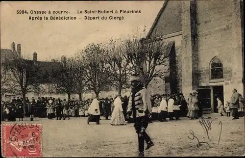 Ak Fleurines Oise, Saint Hubert, nach der Segnung, Abfahrt von Ciergé
