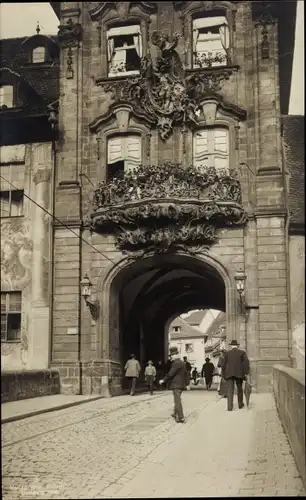 Ak Bamberg an der Regnitz Oberfranken, Rathaus aus dem 17. Jahrhundert, Tor