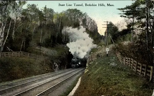 Ak Massachusetts USA, Berkshire Hills, State Line Tunnel