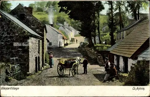 Ak Glenoe Village County Antrim Nordirland, Straßenpartie
