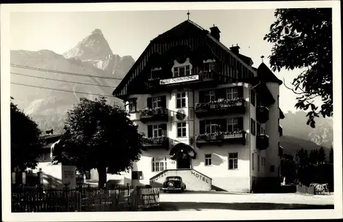 Ak Ehrwald in Tirol, Hotel Sonnenspitze