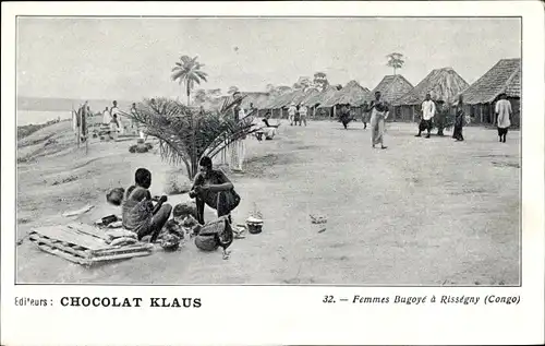 Ak Risségny Französisch Kongo, Dorf, Bugoyé Frauen