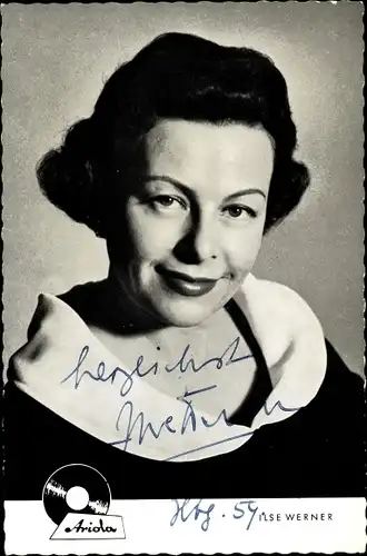 Ak Schauspielerin Ilse Werner, Portrait, Autogramm