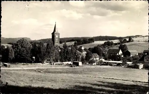 Ak Cunnersdorf Gohrisch in Sachsen, Gesamtansicht, Kirche