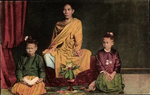 Ak Birma Burma Myanmar, Mann und Kinder, Trachten