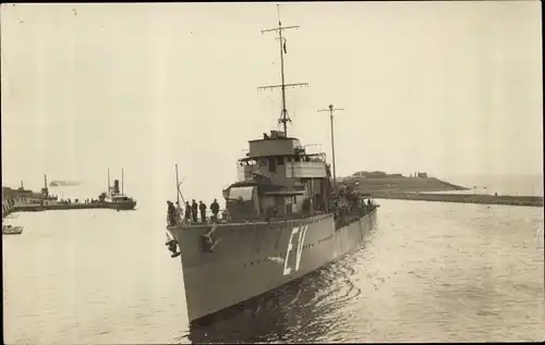 Foto Ak Britisches Kriegsschiff, EV