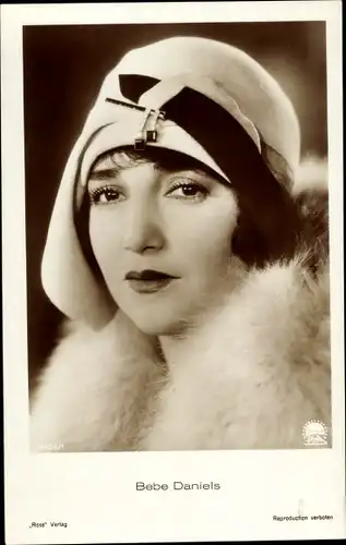 Ak Schauspielerin Bebe Daniels, Portrait mit Hut, Ross Verlag 4109/1