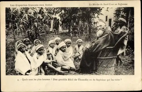 Ak Les Capucins francais aux Indes, Bhil de Thandla