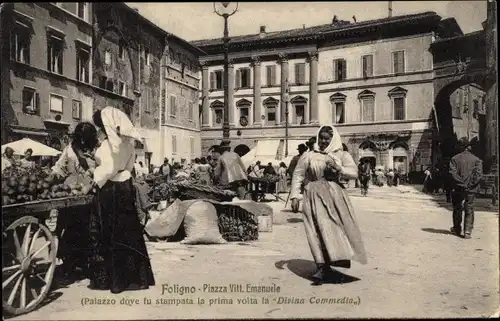 Ak Foligno Umbria, Piazza Vittorio Emanuele