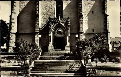 Ak Roßwein in Sachsen, Portal der ev. luth. Stadtkirche Zu unseren lieben Frauen
