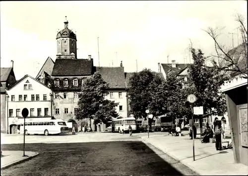 Ak Neustadt an der Orla, Marktplatz, Busse