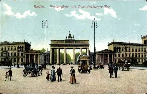 Ak Berlin Mitte, Brandenburger Tor, Pariser Platz