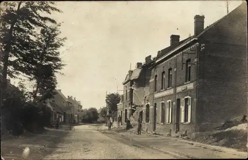 Ak Belgien, 1. Weltkrieg, Kriegszerstörungen, Straßenpartie