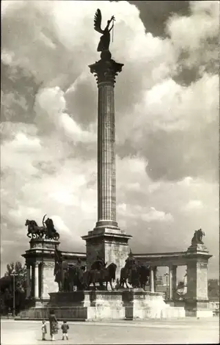 Ak Budapest Ungarn, Millenniumi emlekmu, Säule