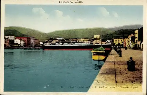 Ak Port Vendres Pyrénées Orientales, Le fond du Bassin el Courrier a quai, Le Cote Vermeille