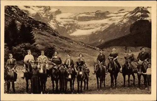 Ak Gavarnie Hautes Pyrénées, Cirque de Gavarnie, Caravane en retour