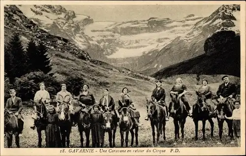 Ak Gavarnie Hautes Pyrénées, Cirque de Gavarnie, Caravane en retour