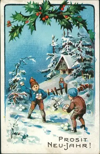 Ak Glückwunsch Neujahr, Kinder bei einer Schneeballschlacht, Stechpalmenzweige