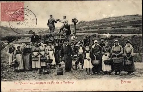 Ak Beaune Côte d'Or, La Paulee in Burgund oder Ende der Ernte
