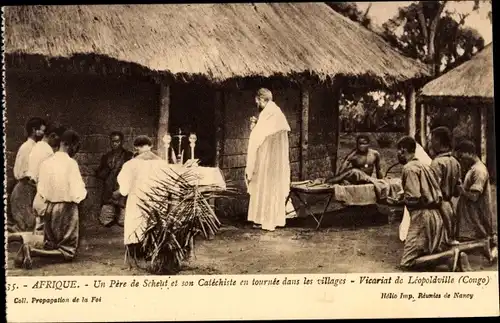 Ak Afrika, ein Vater von Scheut und sein Katechet auf Tour durch die Dörfer