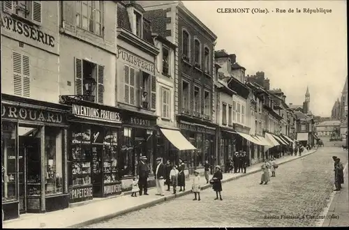 Ak Clermont Oise, Rue de la République