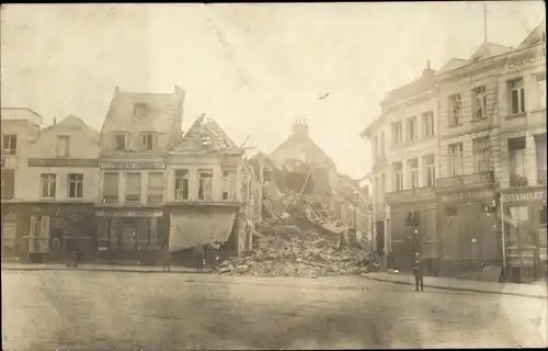 Ak Belgien, 1. Weltkrieg, zerstörtes Haus, Geschäfte