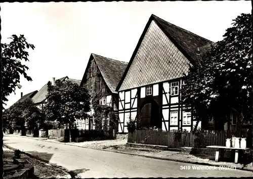 Ak Wahmbeck Bodenfelde an der Weser, Fachwerkhaus, Straßenpartie