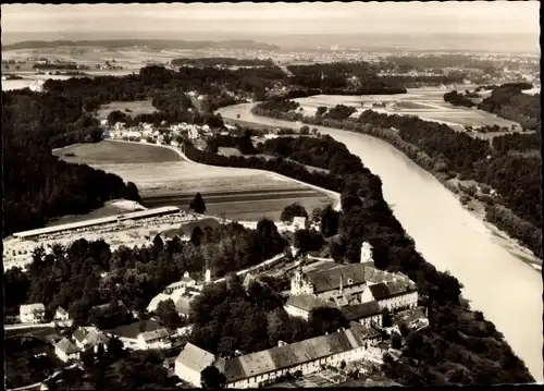 Ak Raitenhaslach Burghausen in Oberbayern, Scheuerhof, Luftansicht, Panorama