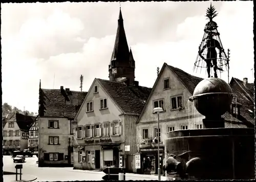 Ak Ottweiler im Saarland, Marktplatz, Brunnen