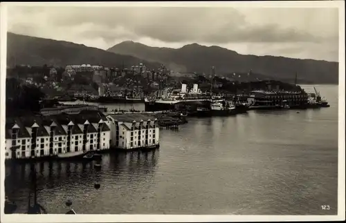 Ak Bergen Norwegen, Hafen, Fjörd