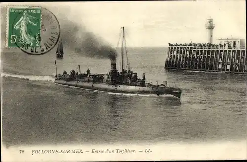 Ak Boulogne sur Mer Pas de Calais, Einfahrt eines Torpedobootes