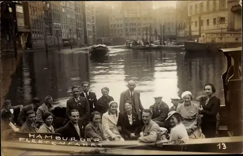 Foto Ak Hamburg Mitte Altstadt, Hamburger Fleetfahrt