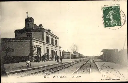 Ak Damville Eure, Bahnhof