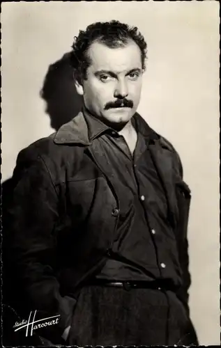 Ak Sänger und Dichter Georges Brassens, Portrait