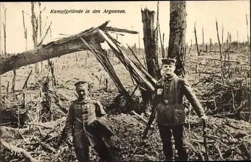 Ak Autry Argonnen Ardennes, Kampfgelände, Deutsche Soldaten in Uniformen, I. WK