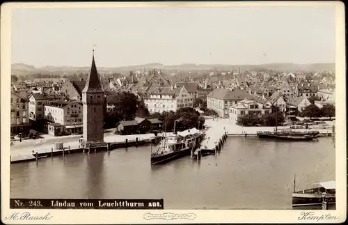 Foto Lindau am Bodensee Schwaben, Totalansicht vom Leuchtturm aus, Anlegestelle