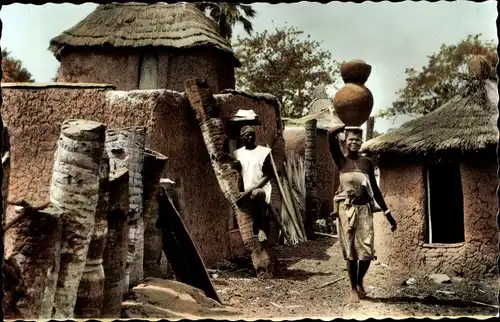 Ak Haute Volta Burkina Faso, La Vie au Village
