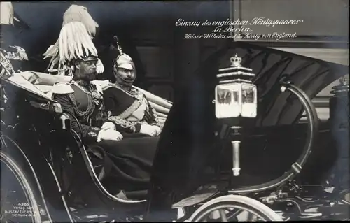 Ak König Georg V. von England, King George V., Kaiser Wilhelm II., Kutsche, Einzug in Berlin 1913