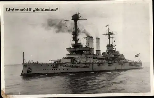 Foto Ak Deutsches Kriegsschiff, Schlesien, Linienschiff, Reichsmarine