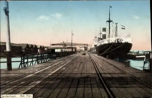 Ak Nordenham in Oldenburg Niedersachsen, Am Pier, Schiff