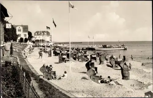 Ak Wyk auf Föhr Nordfriesland, Strand, Mittelbrücke