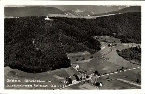 Ak Fohrenbühl Lauterbach im Schwarzwald, Gefallenen Gedächtnishaus, Luftbild